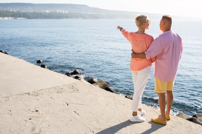 Mature couple overlooking the Whyalla foreshore
