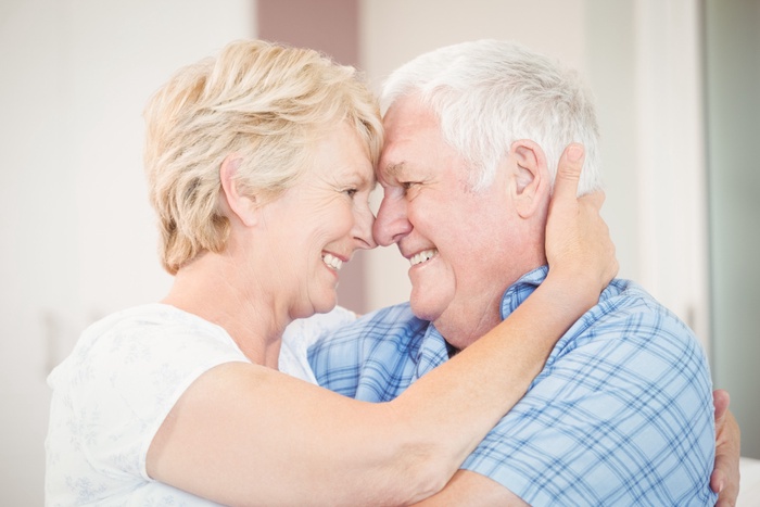 Senior Dating Beyond the Old Town Crowds