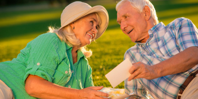 Elderly Dating Sites – Discover Companionship and More