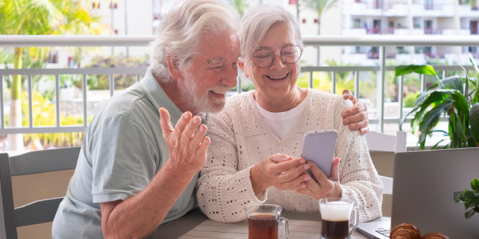 20 Online Dating Conversation Starters